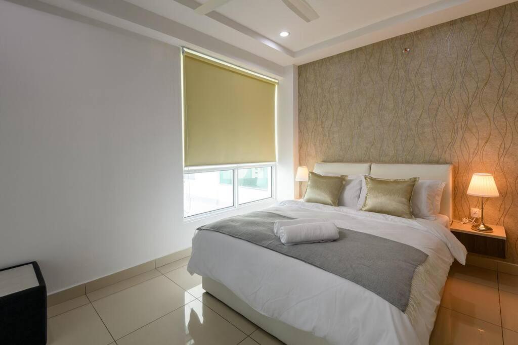 2R1B/Seaview Tropical /1~8Pax/Gurney Mansion One Lejlighed George Town Eksteriør billede